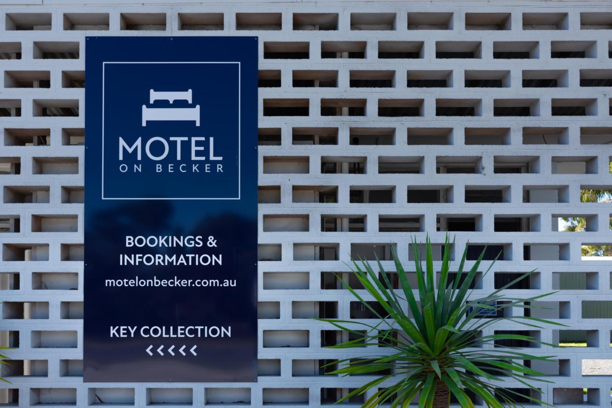Motel On Becker Tintinara Esterno foto